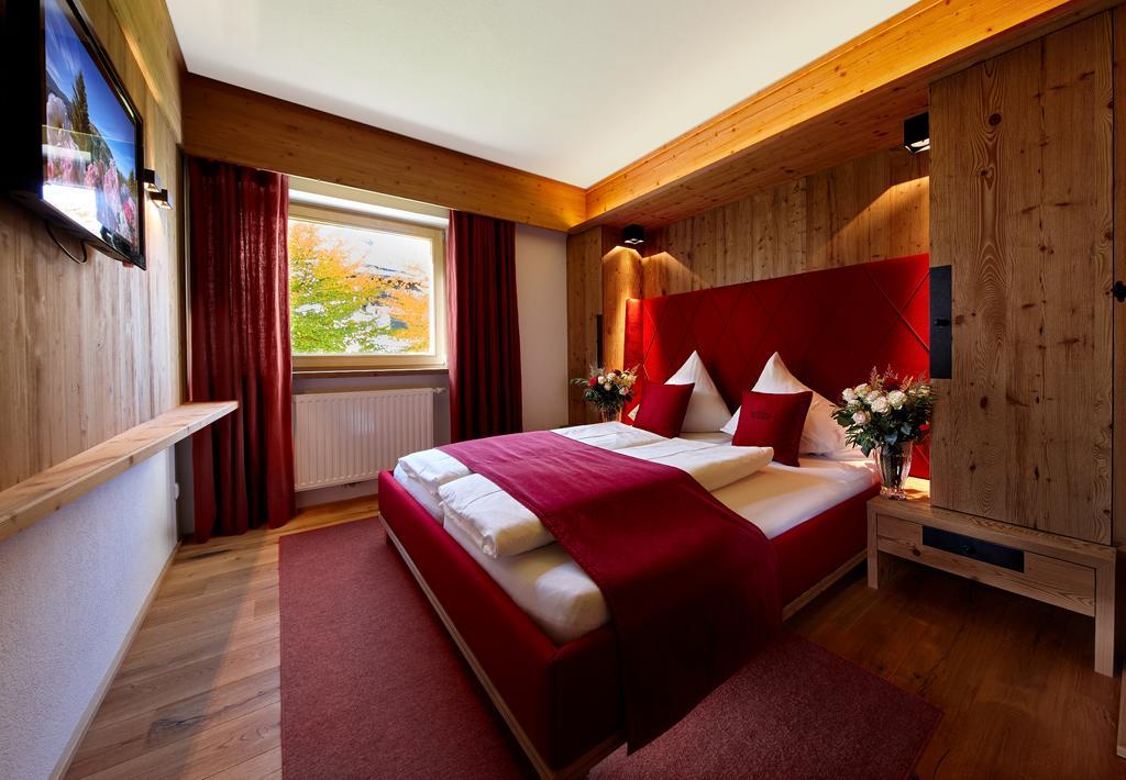 Minglers Sportalm - Das Gourmet- Und Geniesserhotel Kirchberg in Tirol Esterno foto